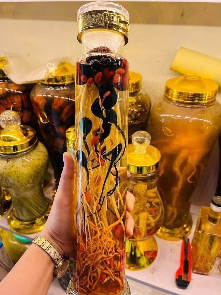 Rượu ngâm A4 1.2L 38Cm